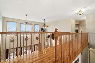 111 Highland Ln, Hawley, PA 18428 - Photo 38