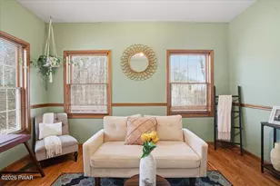 111 Highland Ln, Hawley, PA 18428 - Photo 16