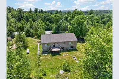 115 Gelso Court, Hawley, PA 18428 - Photo 4
