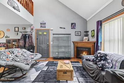 111 Grasshopper Lane, Greentown, PA 18426 - Photo 8