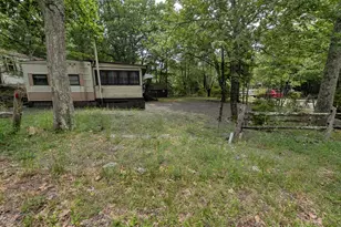 194 Shohola Pkwy N, Shohola, PA 18458 - Photo 6
