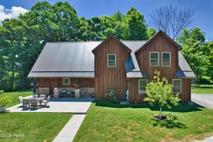 149 Sheards Rd, Milanville, PA 18443 - Photo 2