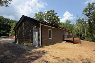 231 Lake Forest Dr, Dingmans Ferry, PA 18328 - Photo 4