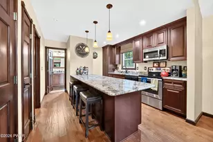 146 Yacht Club Dr, Greentown, PA 18426 - Photo 10