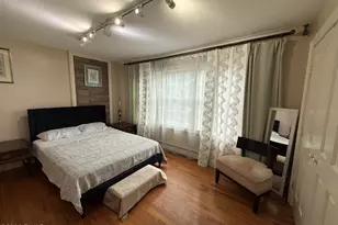 219 Broad St, Milford, PA 18337 - Photo 16