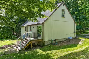 112 Partridge Ct, Dingmans Ferry, PA 18328 - Photo 6