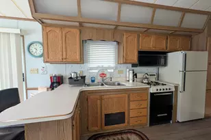 134 & 136 Wappinger Ln, Shohola, PA 18458 - Photo 6