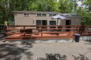 142 Paupack Dr, Shohola, PA 18458 - Photo 1