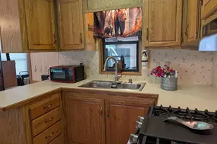 127 Woodpecker Ln, Shohola, PA 18458 - Photo 6
