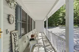 61 Phillips Rd, Newfoundland, PA 18445 - Photo 4