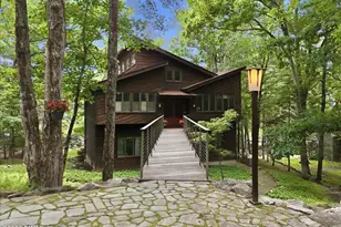 472 Log Tavern Rd, Milford, PA 18337 - Photo 2