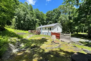 279 Water Forest Dr, Dingmans Ferry, PA 18328 - Photo 36