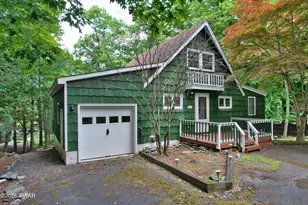 153 Mountain Lake Dr, Dingmans Ferry, PA 18328 - Photo 2