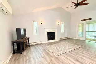 1020 Arrowhead Ct, Lake Ariel, PA 18436 - Photo 10