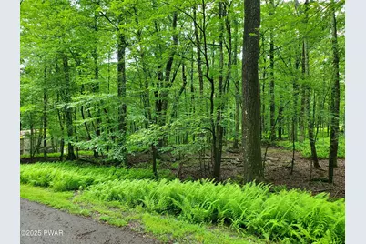 138 Laurel Circle, Hawley, PA 18428 - Photo 2