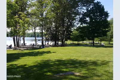 138 Laurel Circle, Hawley, PA 18428 - Photo 14