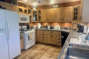 93 Cub Rd, Lake Ariel, PA 18436 - Photo 4