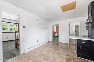 915 N Rebecca Ave, Scranton, PA 18504 - Photo 10