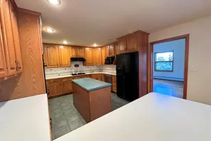 109 Mountain Laurel Ln, Tafton, PA 18464 - Photo 8