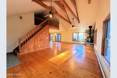 109 Mountain Laurel Lane, Tafton, PA 18464 - Photo 2