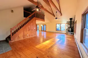 109 Mountain Laurel Ln, Tafton, PA 18464 - Photo 2