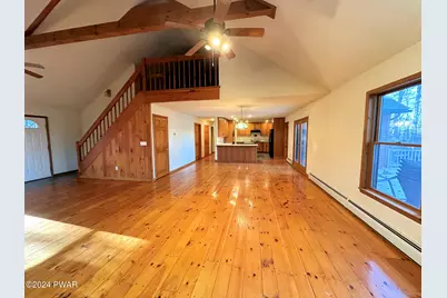 109 Mountain Laurel Lane, Tafton, PA 18464 - Photo 4