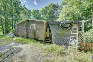 119 Galahad Rd, Greeley, PA 18425 - Photo 26