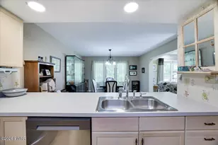 508 Crest Dr, Hawley, PA 18428 - Photo 18