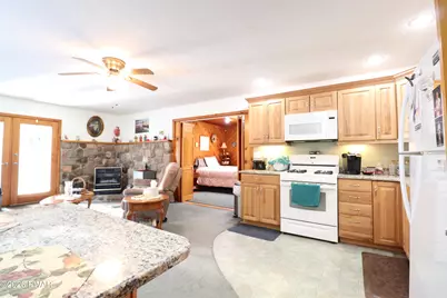 131B Hilltop Road, Newfoundland, PA 18445 - Photo 24