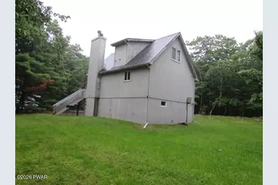 386 Wild Acres Drive, Dingmans Ferry, PA 18328 - Photo 4