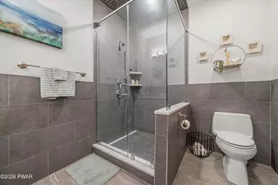 812 Broad Street, Milford, PA 18337 - Photo 26