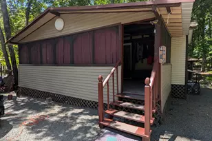 119 Mohican Dr, Shohola, PA 18458 - Photo 2