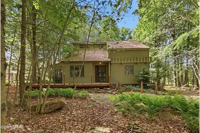 1004 Woodstone Road, Newfoundland, PA 18445 - Photo 1