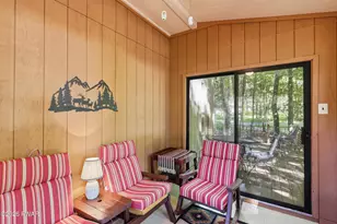 1004 Woodstone Rd, Newfoundland, PA 18445 - Photo 14