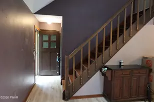 804 Wagoner Pl, Hawley, PA 18428 - Photo 24