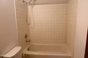 804 Wagoner Pl, Hawley, PA 18428 - Photo 30