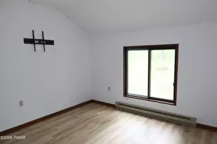 804 Wagoner Pl, Hawley, PA 18428 - Photo 32