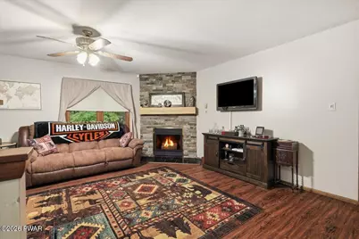 177 Jay Road, Effort, PA 18330 - Photo 2