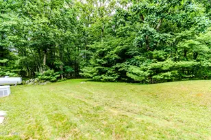 246 Water Forest Dr, Dingmans Ferry, PA 18328 - Photo 22