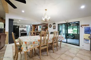 110 E Shore Dr, Hawley, PA 18428 - Photo 16