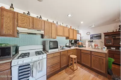 696 Pennsylvania 590, Lackawaxen, PA 18435 - Photo 18