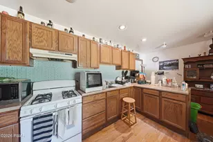 696 Pennsylvania 590, Lackawaxen, PA 18435 - Photo 18