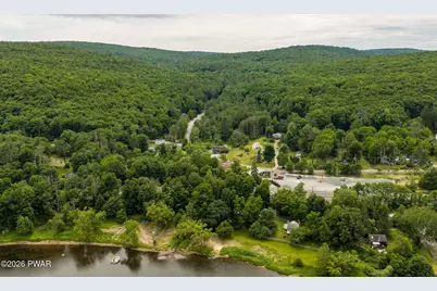 696 Pennsylvania 590, Lackawaxen, PA 18435 - Photo 38