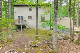 110 Ledge View Dr, Hawley, PA 18428 - Photo 44