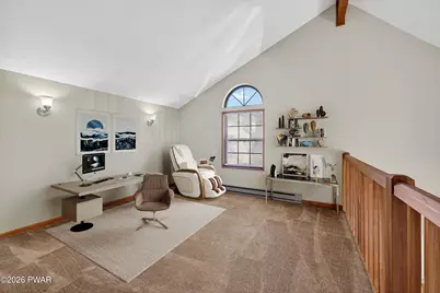 110 Ledgeview Drive, Hawley, PA 18428 - Photo 8