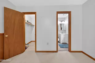 110 Ledge View Dr, Hawley, PA 18428 - Photo 20