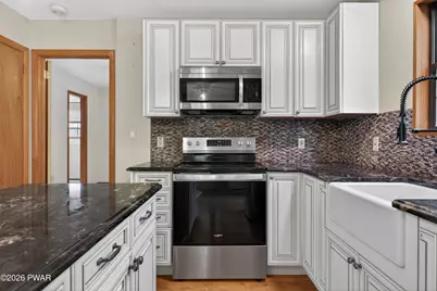 110 Ledgeview Drive, Hawley, PA 18428 - Photo 26