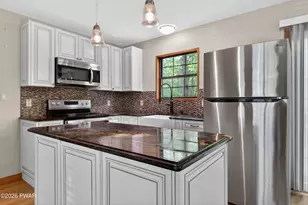 110 Ledge View Dr, Hawley, PA 18428 - Photo 24