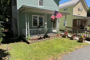 612 John St, Hawley, PA 18428 - Photo 2