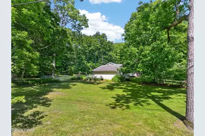 103 Compton Court, Millrift, PA 18340 - Photo 42